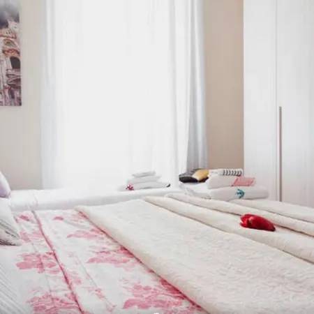 Rodica Comfort Home Milano Navigli Exterior photo